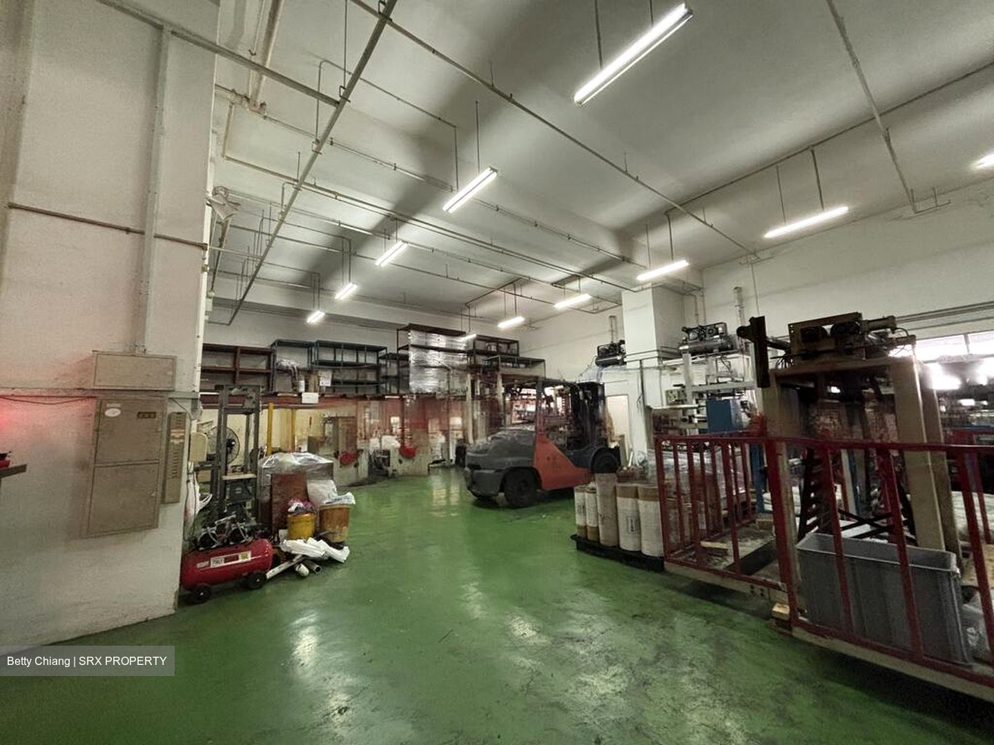 North Spring Bizhub (D27), Factory #452941381